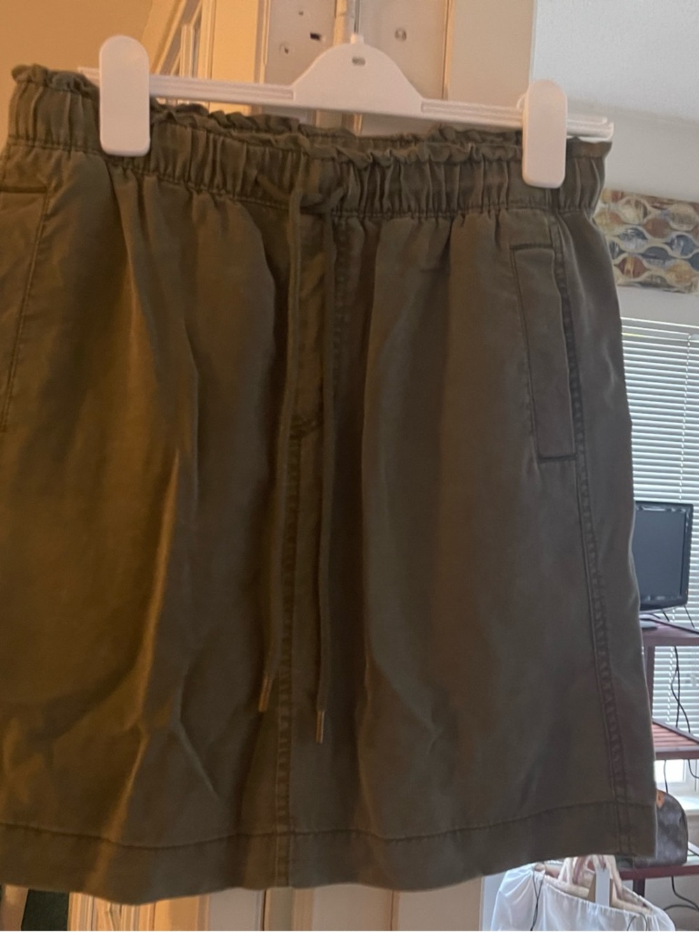 LOFT Olive Green Elastic Waist Skirt